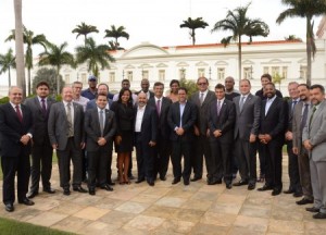 capa_Governador-recebe-comitiva-de-ministro-CREDITO-F.Campos-450x325