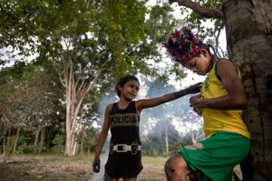 Suicidio entre indios cresce 20 em um ano