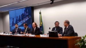Presidente da Comissao de Meio Ambiente contra caca e comercio de fauna