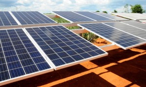Governo estuda projeto de eficiencia energetica para implantacao no Tocantins