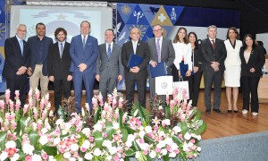 Governador assina proposta